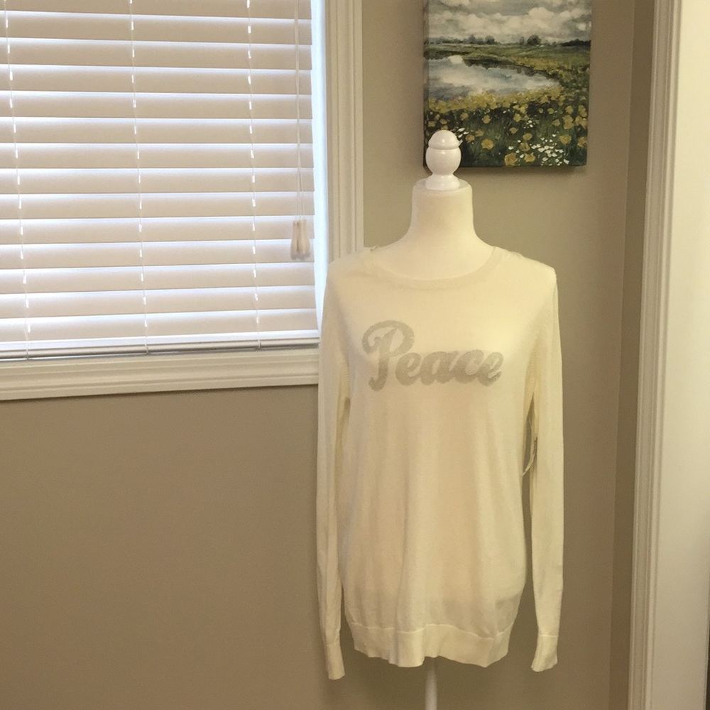 Women’s Old Navy sweater